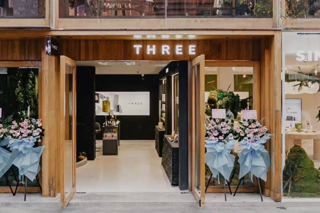 原创品牌」有哪些线下新动作? iziRetail热点pg电子入口香氛美妆个护:2025至今「海外品牌+(图18) 原创品牌」有哪些线下新动作? iziRetail热点pg电子入口香氛美妆个护:2025至今「海外品牌+(图18)