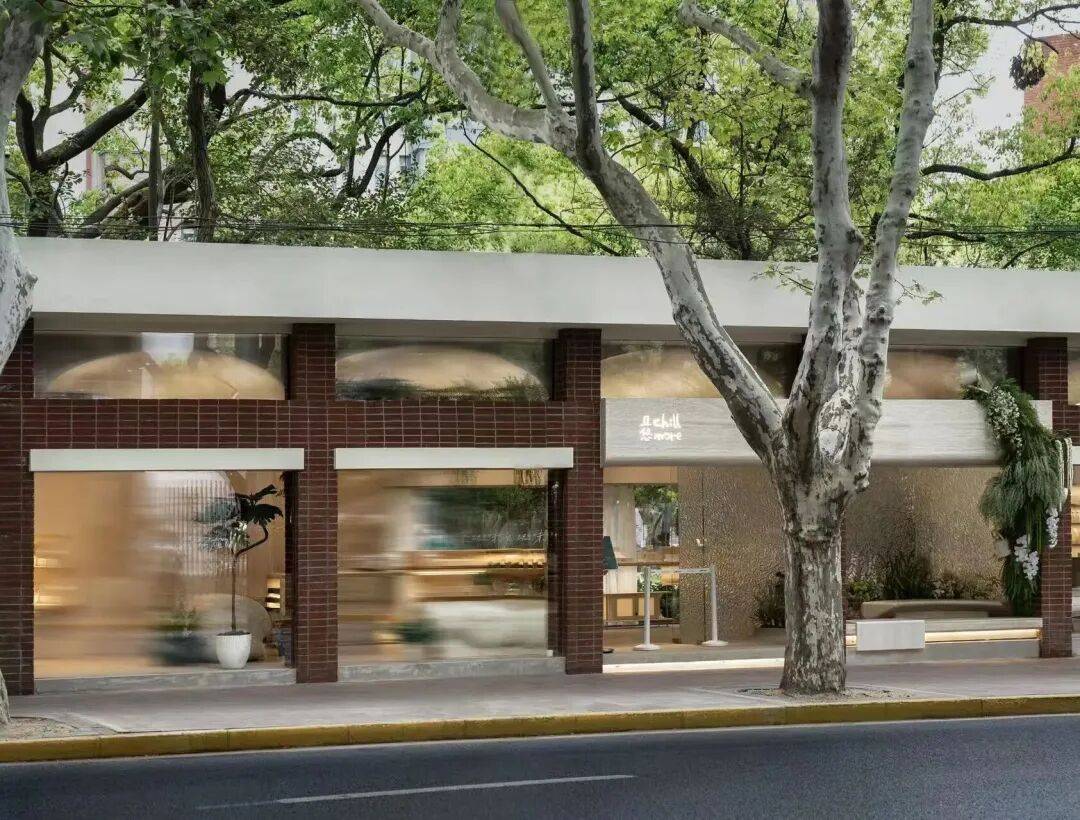 原创品牌」有哪些线下新动作？ iziRetail热点pg电子入口香氛美妆个护：2025至今「海外品牌+(图39)